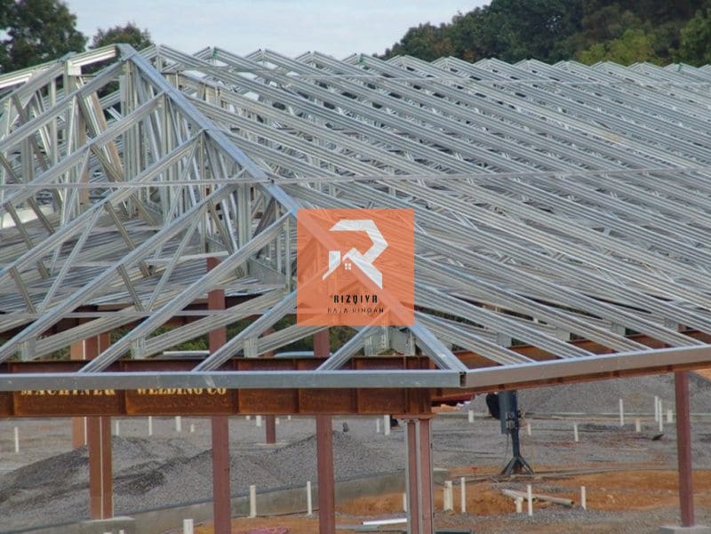 Jasa tukang Pasang atap rumah baja ringan murah - rizqiyabajaringan.com 032 Jasa tukang Pasang atap rumah baja ringan murah - rizqiyabajaringan.com 032